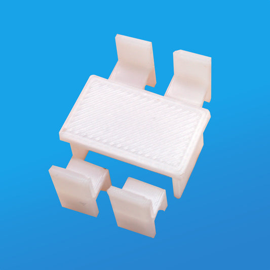 ダイニングセット　白模型（テーブル1個＋椅子4脚）